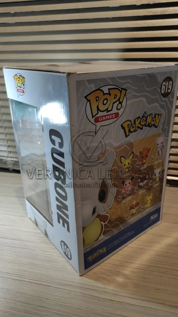 LOTE 075 - Funko Pop 619 - Pokemon Cubone - Grande