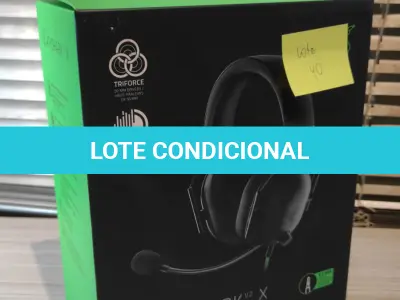 LOTE 040 - Fone de ouvido/Headset Razer Blackshark v2 X