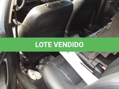 LOTE 001 - Golf 2002