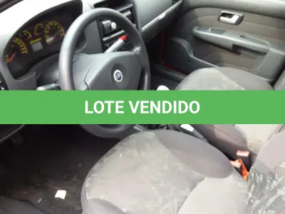 LOTE 002 - FIAT PALIO WEEKEND 2005/2006
