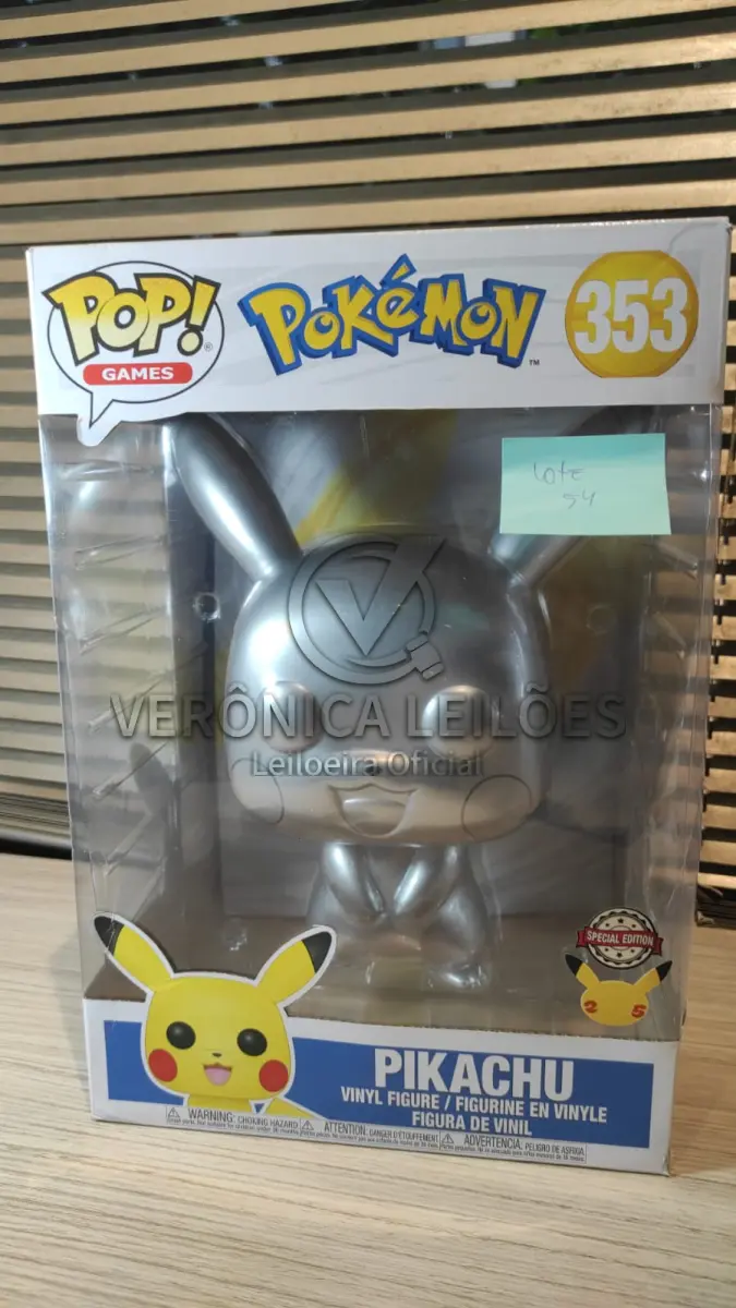 LOTE 054 - Funko Pop! Pokemon - Pikachu prateado - Código 353 Grande