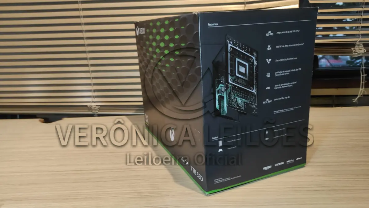 LOTE 014 - Videogame Xbox - Series X - 1 TB SSD - Preto