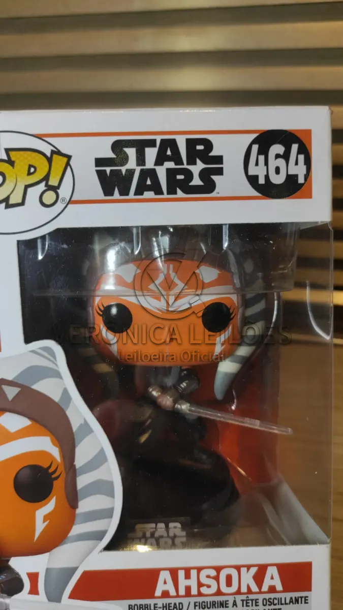 LOTE 061 - Funko Pop Pequeno Código 464