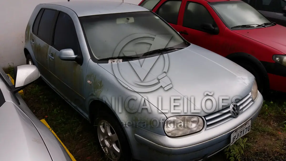 LOTE 001 - Golf 2002
