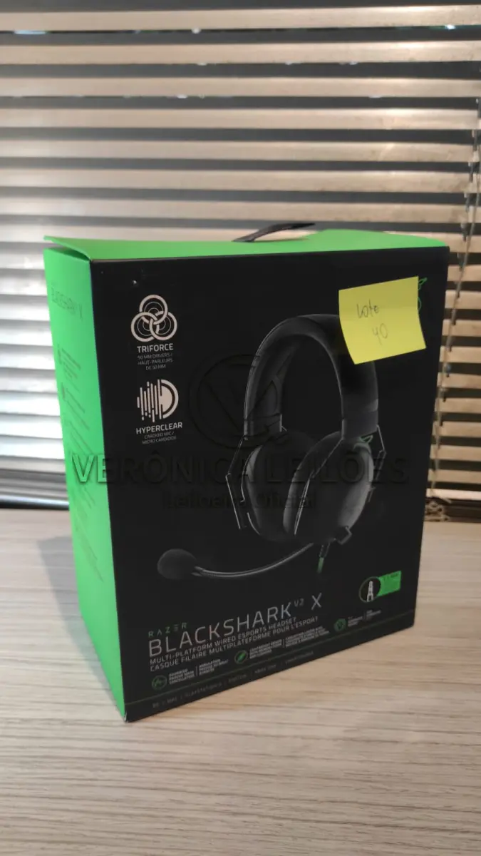LOTE 038 - Fone de ouvido/Headset Razer Blackshark v2 X