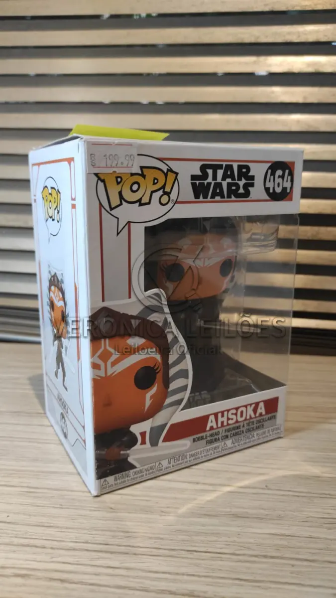 LOTE 061 - Funko Pop Pequeno Código 464