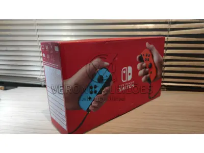 LOTE 052 - Videogame Nintendo Switch 32Gb Usado