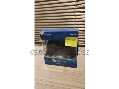 LOTE 042 - Controle para videogame Dual Shock 4