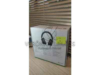 LOTE 030 - Fone de ouvido/Headset Xbox Model 1984 com fio
