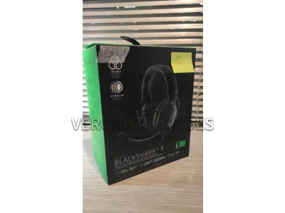 LOTE 038 - Fone de ouvido/Headset Razer Blackshark v2 X