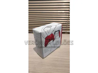 LOTE 032 - Controle para Xbox Pulse Red