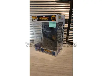 LOTE 070 - Funko Pop! Av. infinity wars - Thanos - 308- Grande
