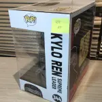 LOTE 065 - Funko Pop! Star Wars 344 - Kylo Ren Supreme Leader - Grande