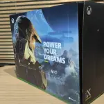 LOTE 014 - Videogame Xbox - Series X - 1 TB SSD - Preto