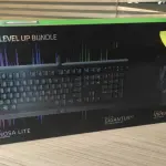 LOTE 045 - Kits teclado e mouse Razer Level Up Bundle Cynosa Lite