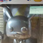 LOTE 053 - Funko Pop! Pokemon - Pikachu prateado - Código 353 Grande